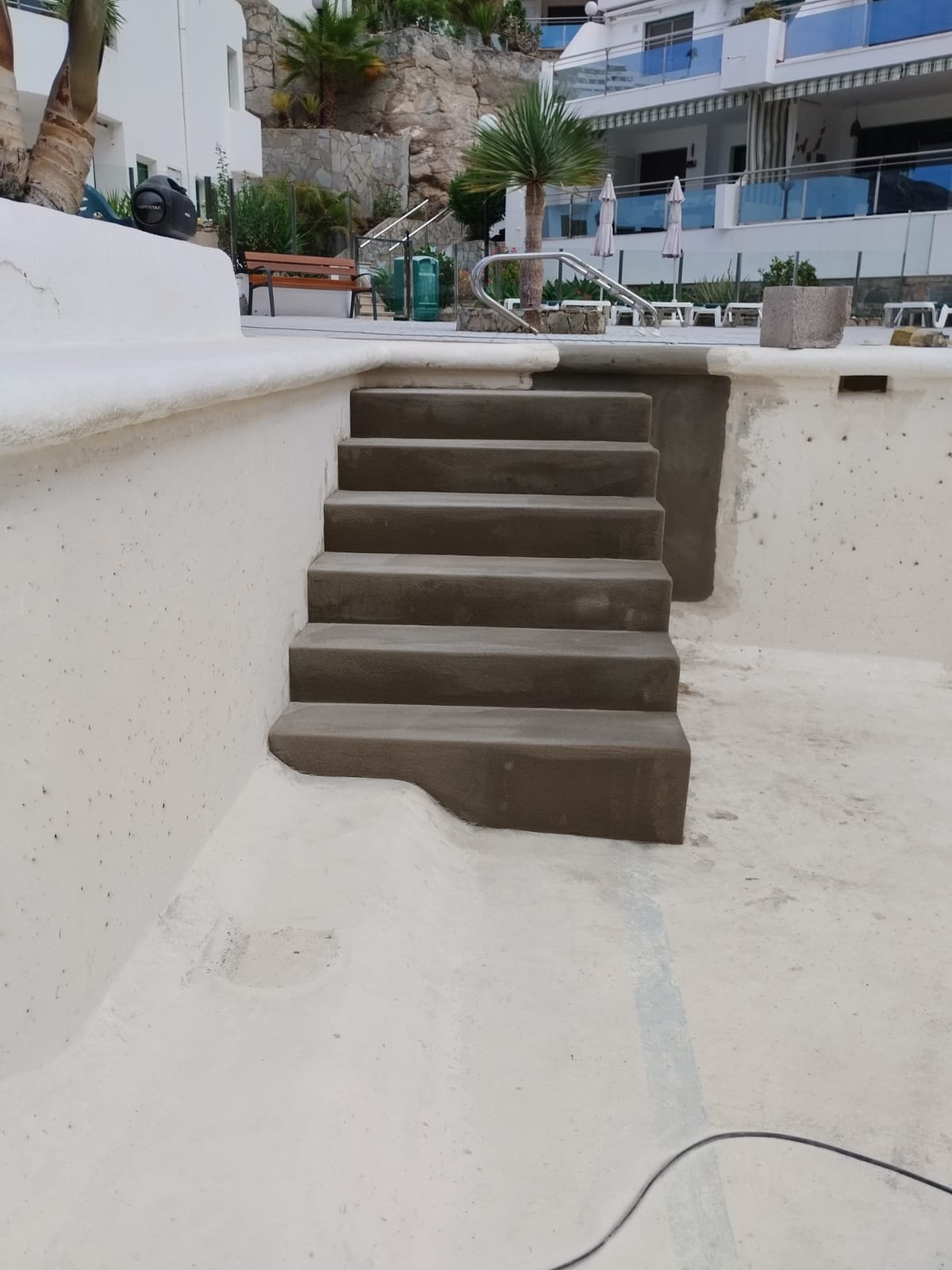 WhatsApp Image 2024-10-20 at 10.44.59